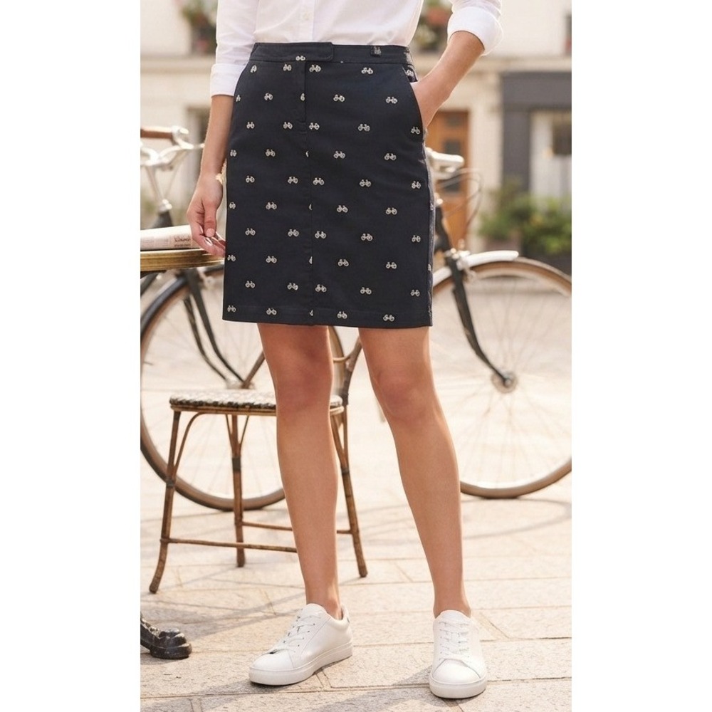 Talbots Petite Bicycle Embroidered Women's Skirt 4P Navy Blue Cotton Pencil Work